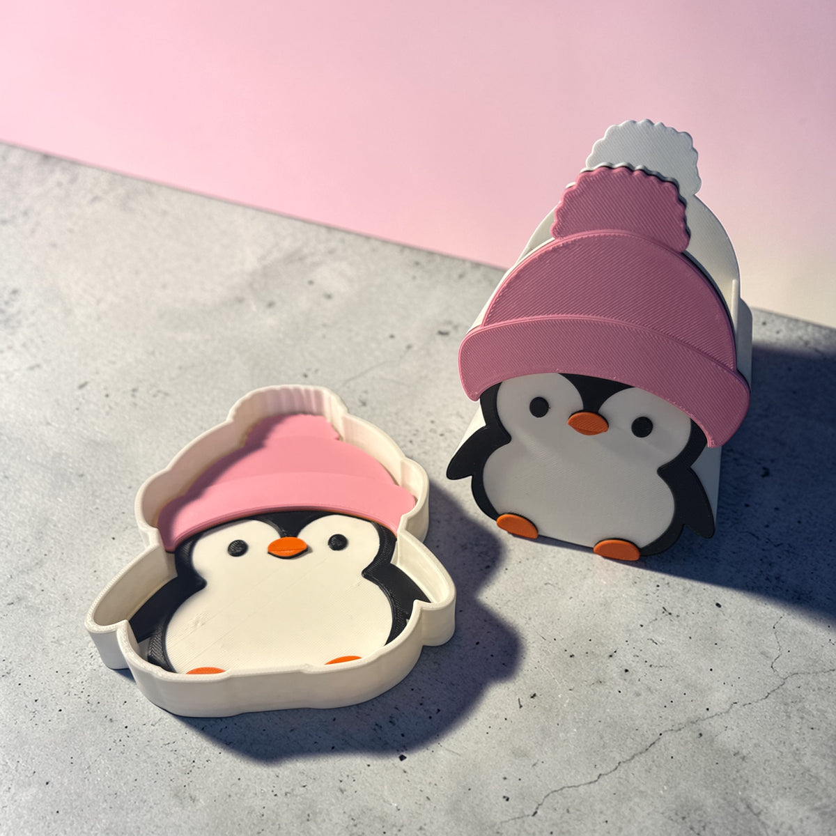 3D Penguin Desk Organization Set – Pen Holder, Sticky Note, Trinket Dish & More