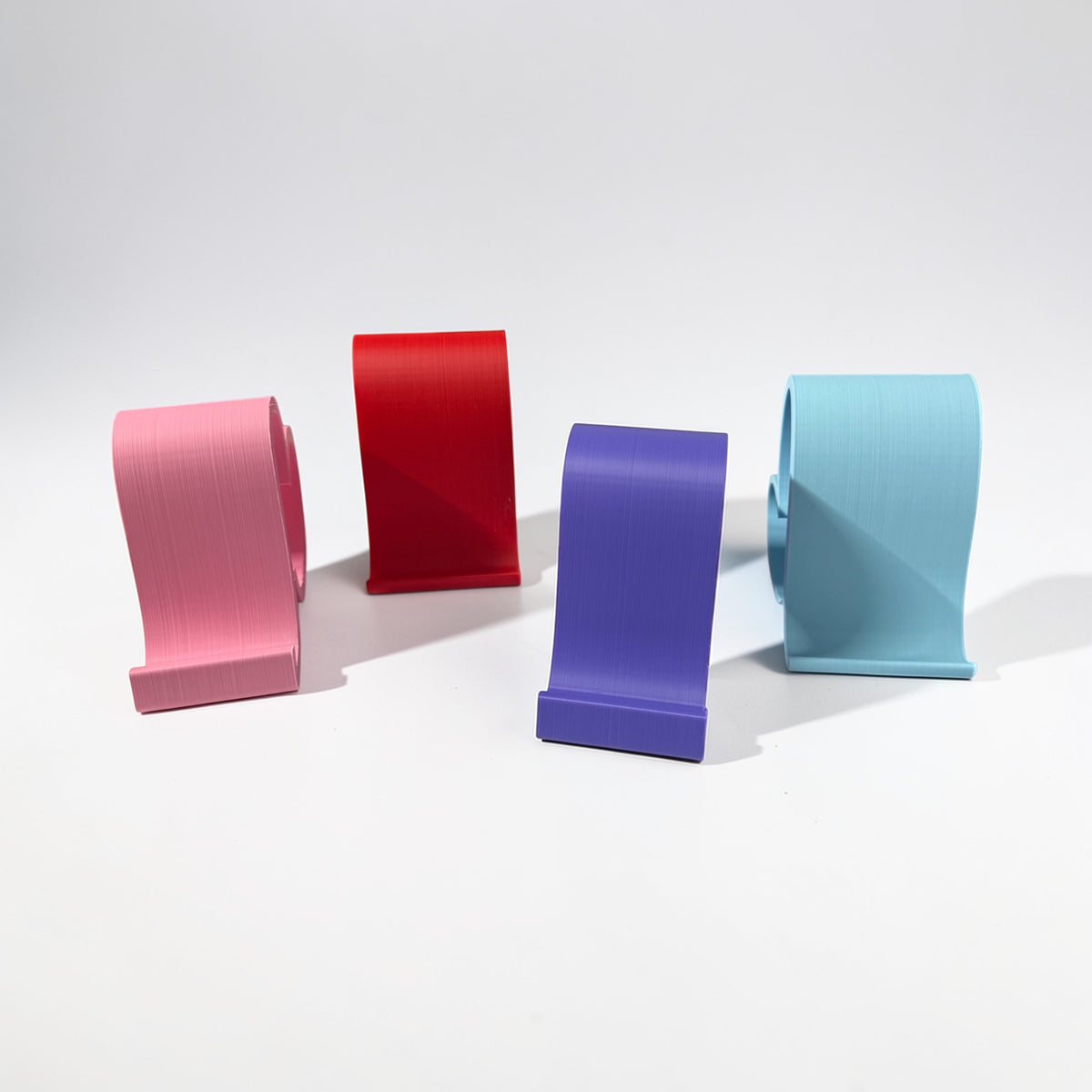 3D Heart Phone Stand – Stylish & Functional